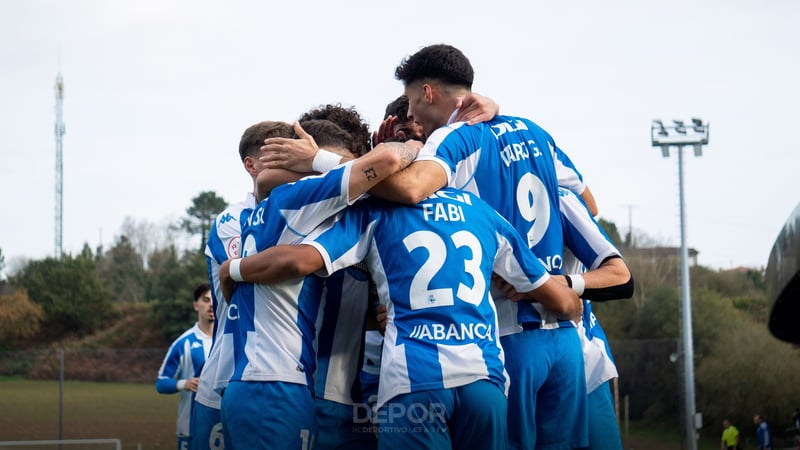 O Fabril, que insiste en "mirar cara a adiante e cara arriba", recibe mañá en Abegondo a outro filial, o Real Valladolid Promesas