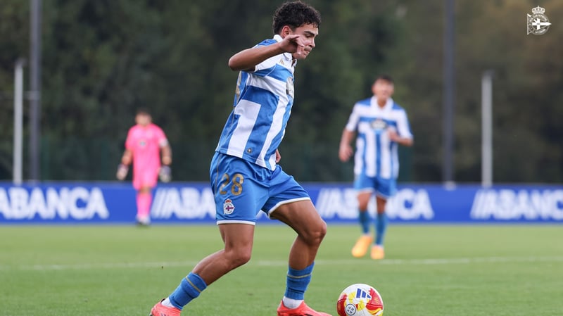 Triunfo no desconto do Fabril ante a SD Sarriana con aviso de Manuel Pablo pospartido: "se non estás concentrado pódeche gañar calquera"