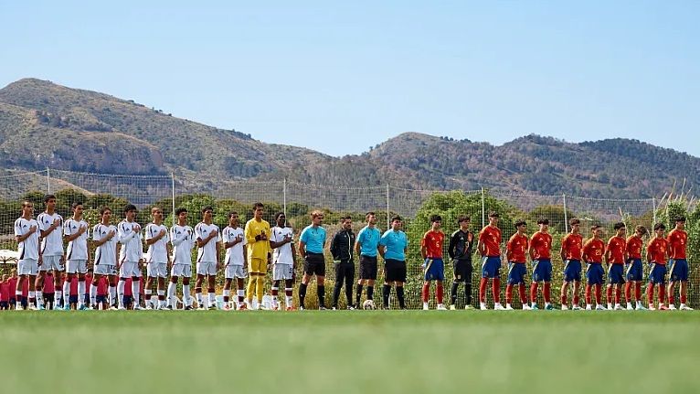 ANOSACANTEIRA suma un novo internacional co debut de Antón Vilariño coa selección española sub-14 nun amigable ante Qatar