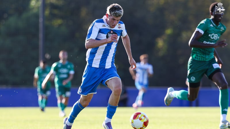 Racing de Ferrol y Fabril se reparten un tiempo para cada uno en el partido que abre la semana de amistosos en ANOSACANTEIRA