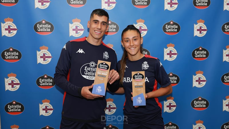 Diego Villares e Olaya Enrique recibiron o premio ao Xogador Estrela do pasado mes de marzo do Dépor e Dépor ABANCA
