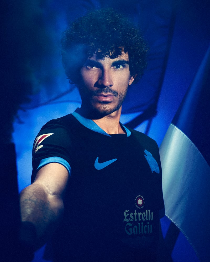 segundaequipacionnike30714.jpeg