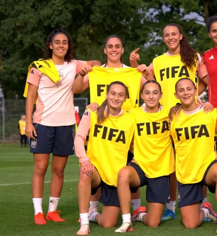 Marisa García y Ainoa Gómez, ya clasificadas para la siguiente fase del Mundial, se enfrentan este domingo 13 a la República Popular China