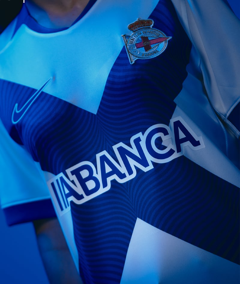 2607_Camisetas2627_GALEGA_Carrusel-C_04.png