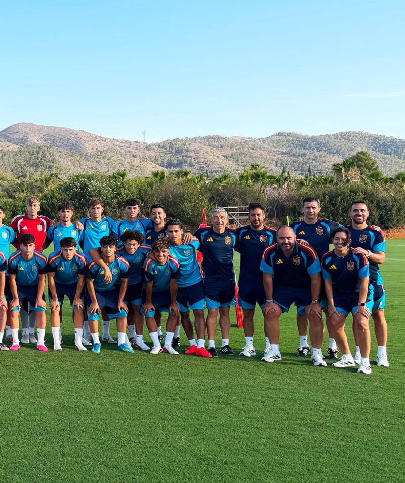 Mauro Valeiro disputó la recta final de la segunda victoria de la sub-18 en el torneo de El Albir, esta vez ante Uzbekistán