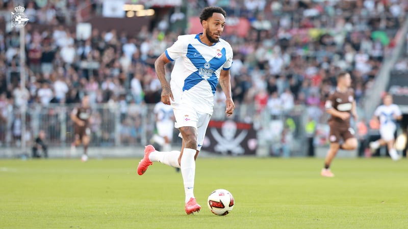 aubameyang0801.jpg