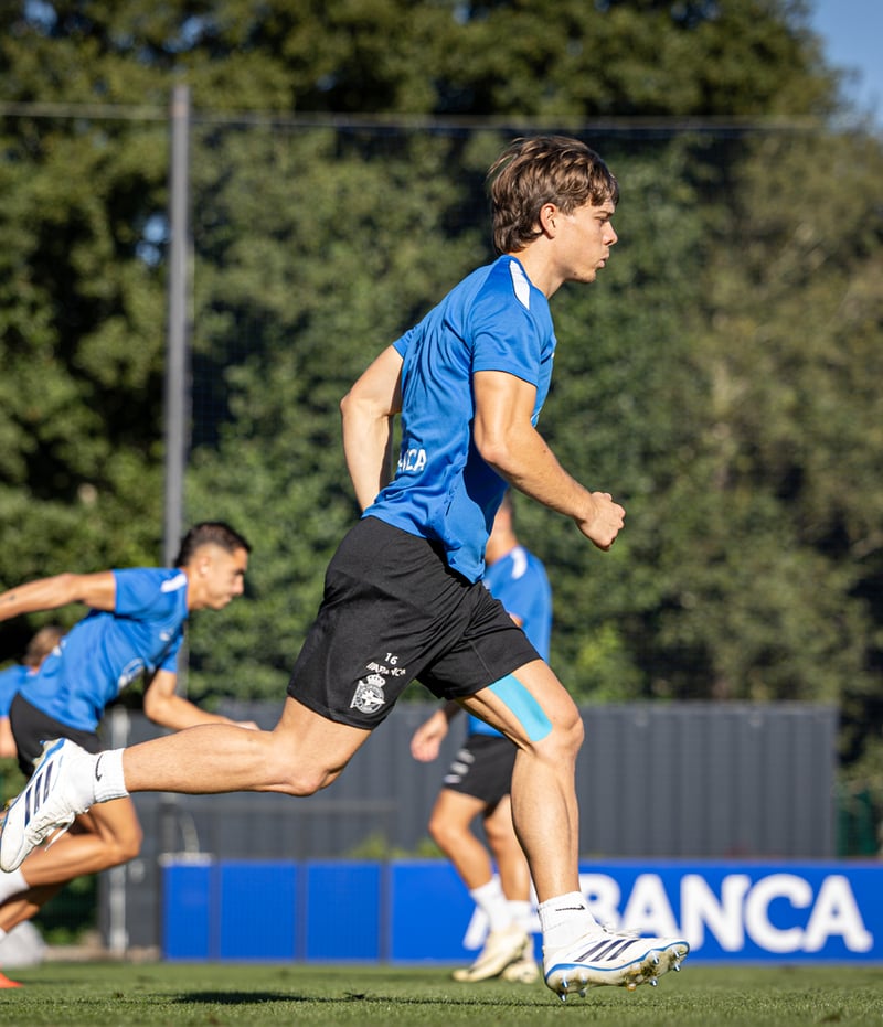 Un Dépor "con los pies en el suelo pero con mucha confianza también" visita al Getafe CF en el primero de 3 partidos en 7 días